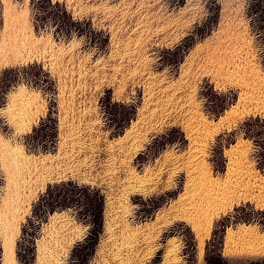Entro Leopard Print Furry Knit Long Duster Cardigan - Picture 5 of 8